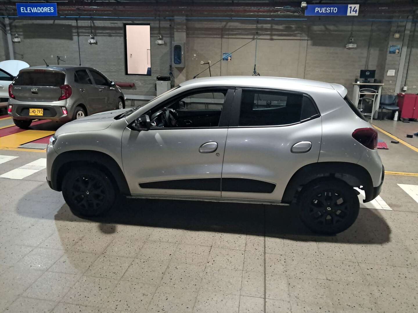 Renault - Kwid - 2026