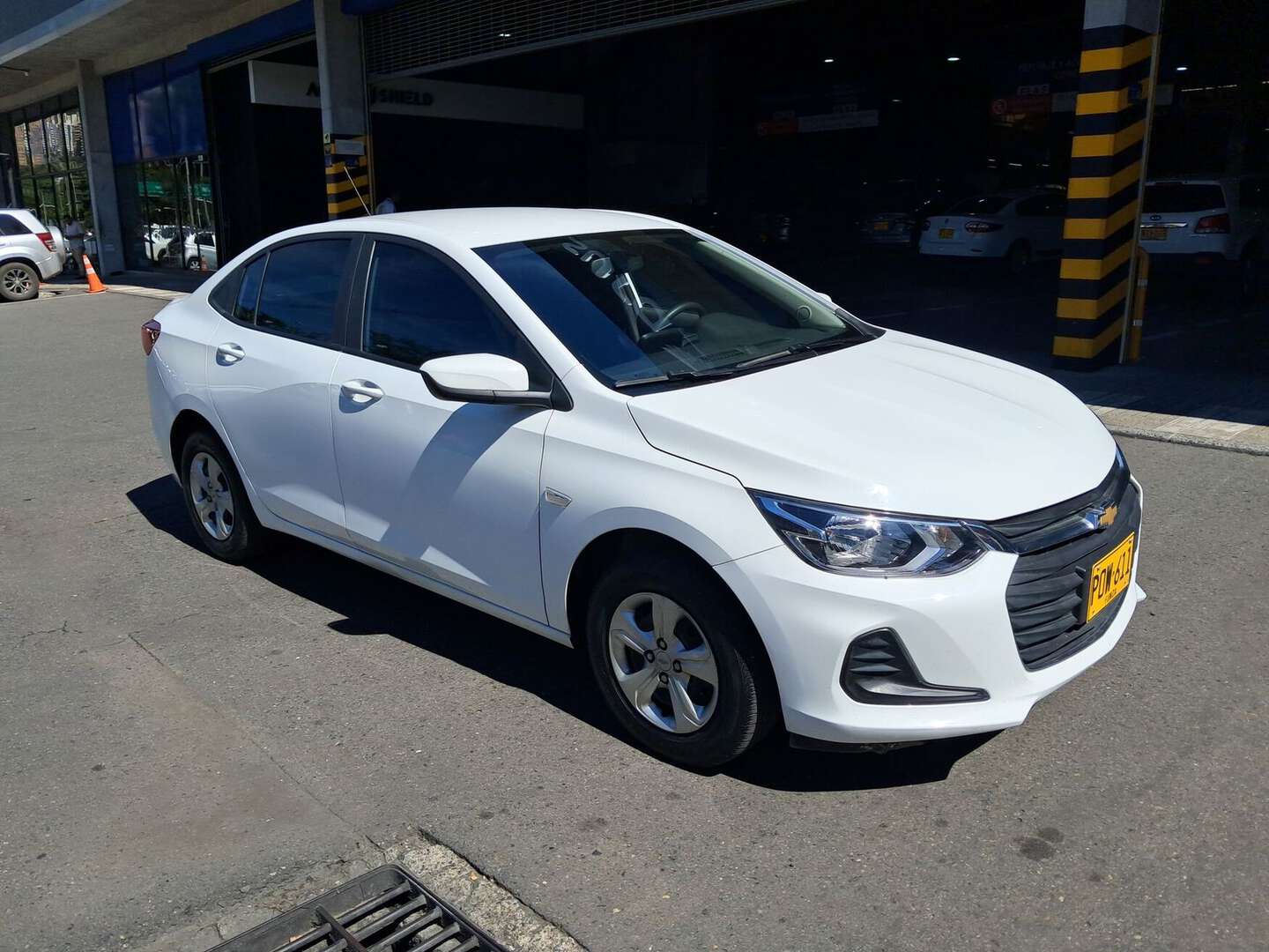 Chevrolet - Onix - 2025