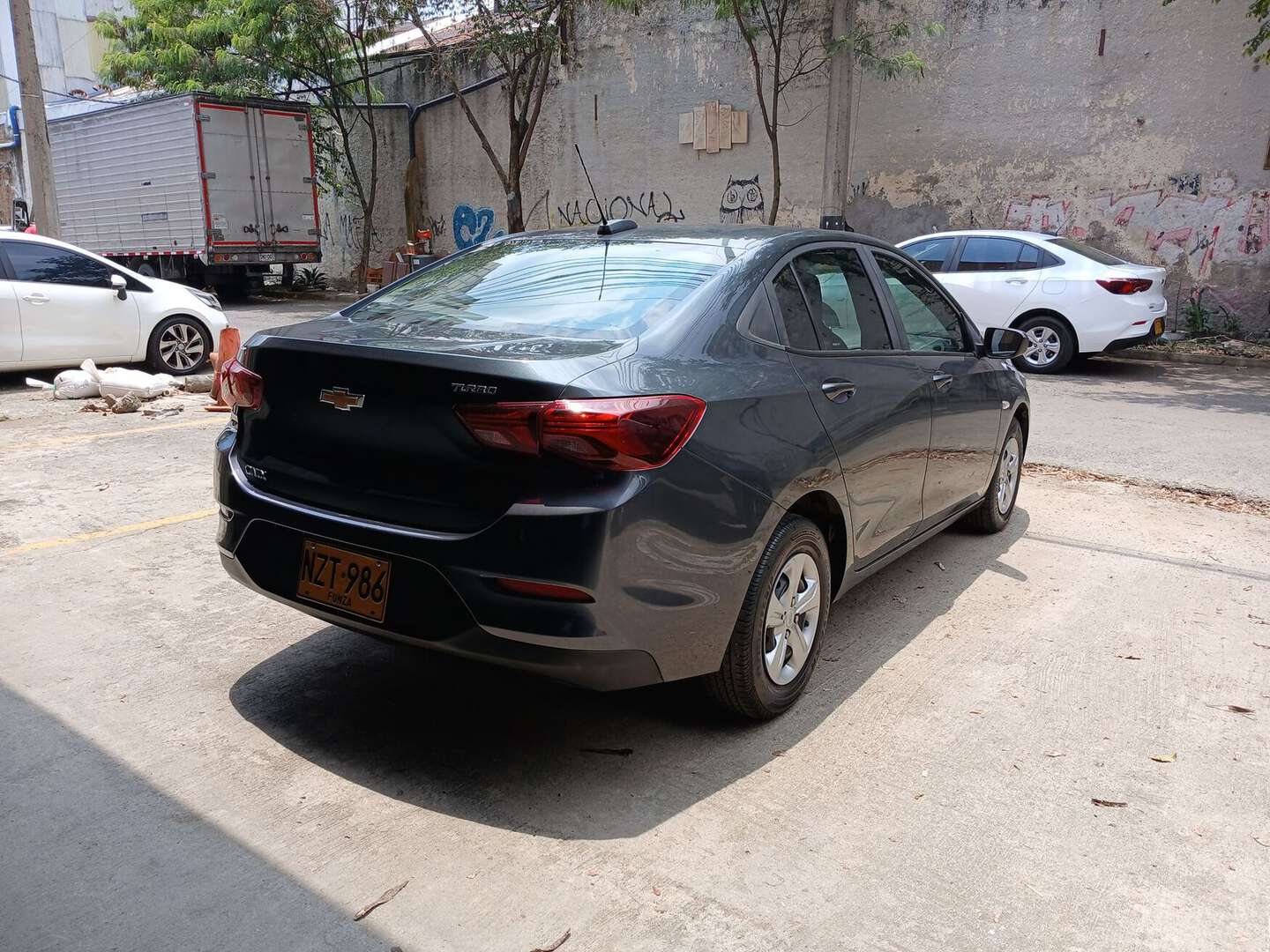 Chevrolet - Onix - 2025