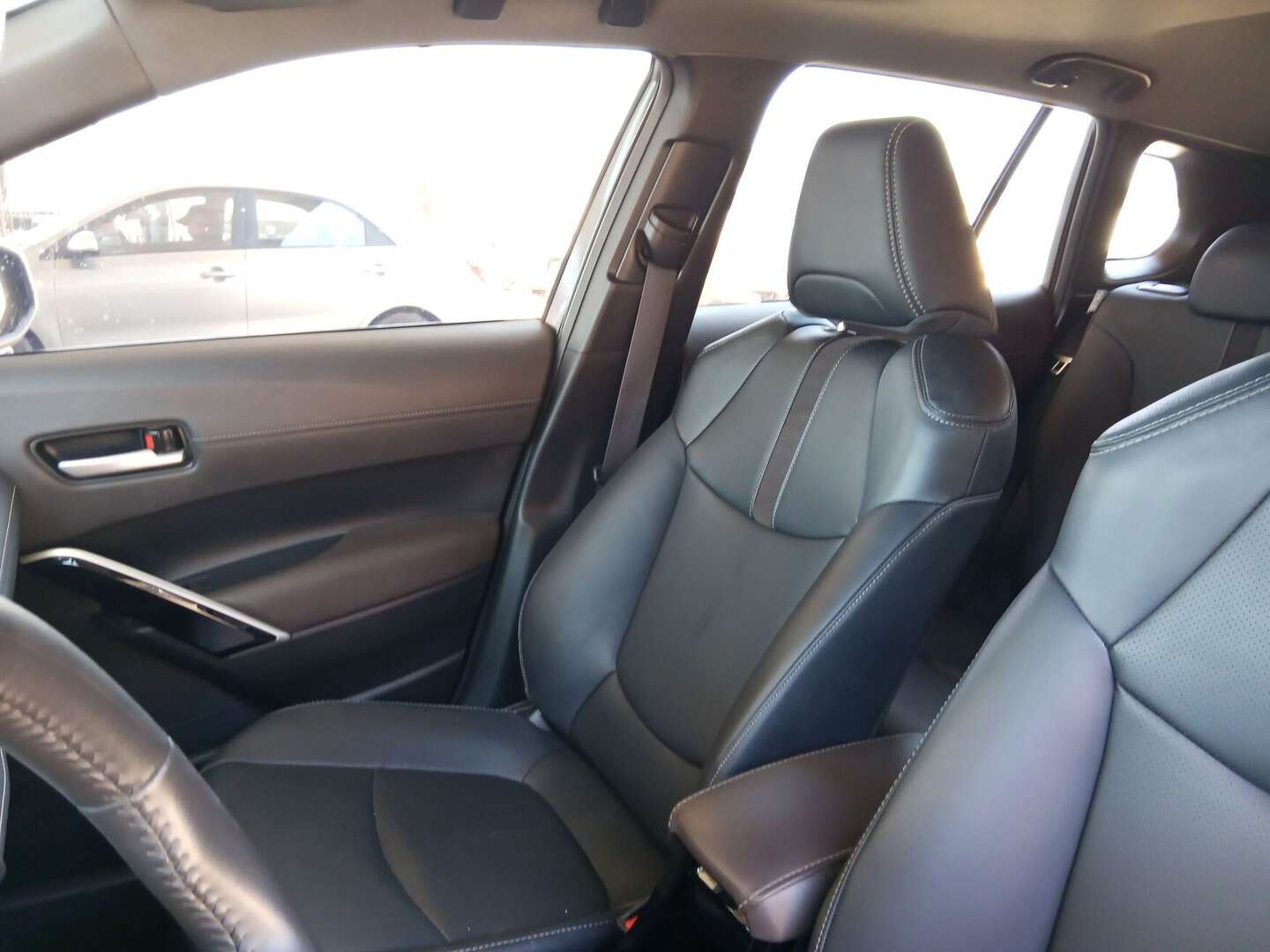 Toyota - Corolla Cross - 2025