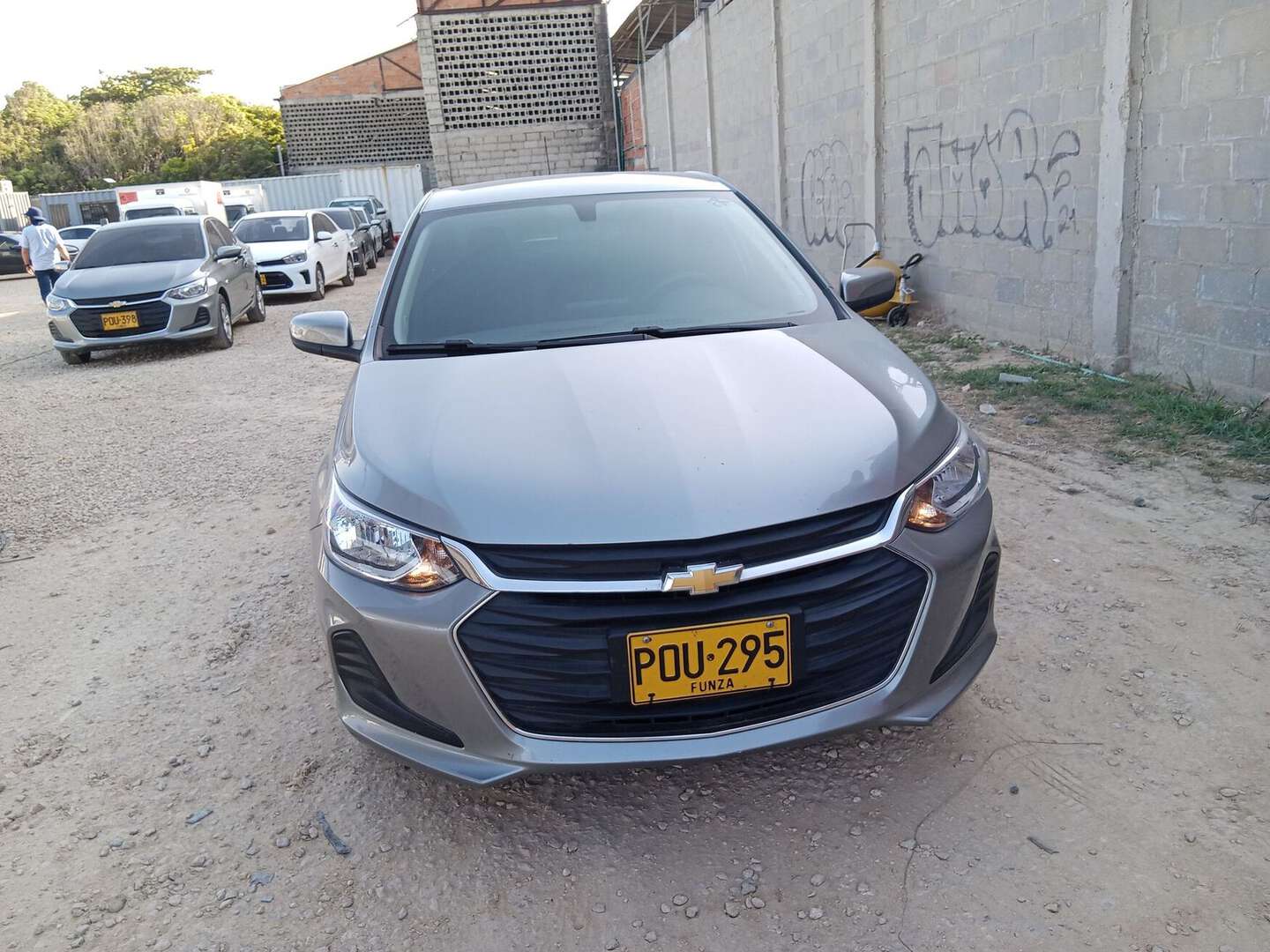 Chevrolet - Onix - 2025