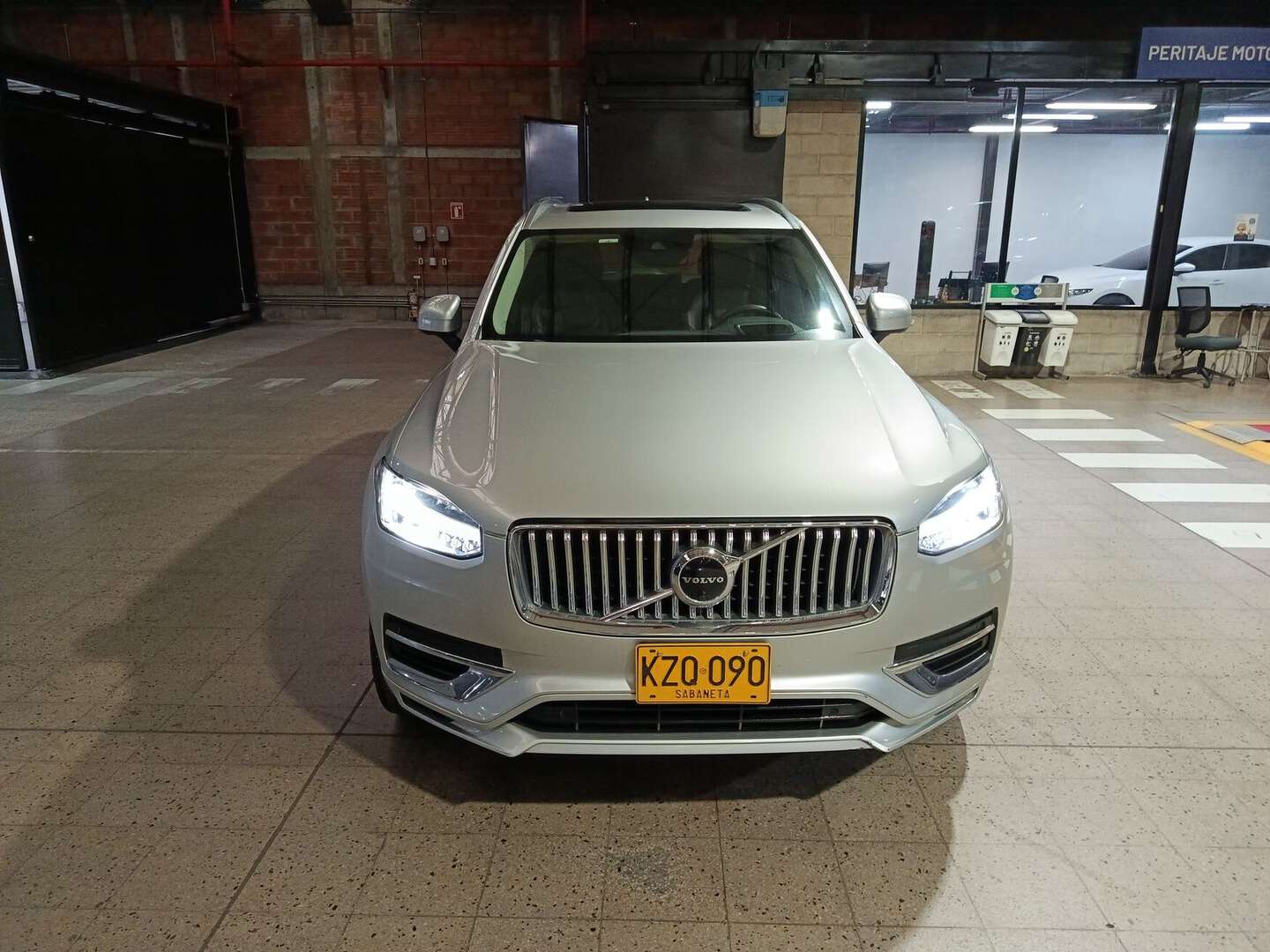 Volvo - XC90 - 2022