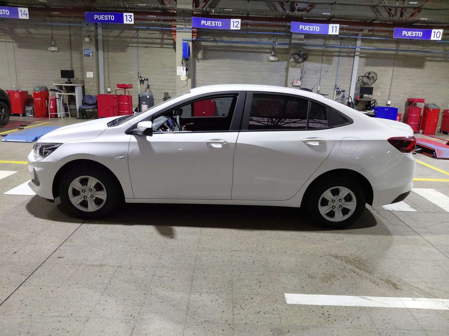 Chevrolet - Onix - 2025