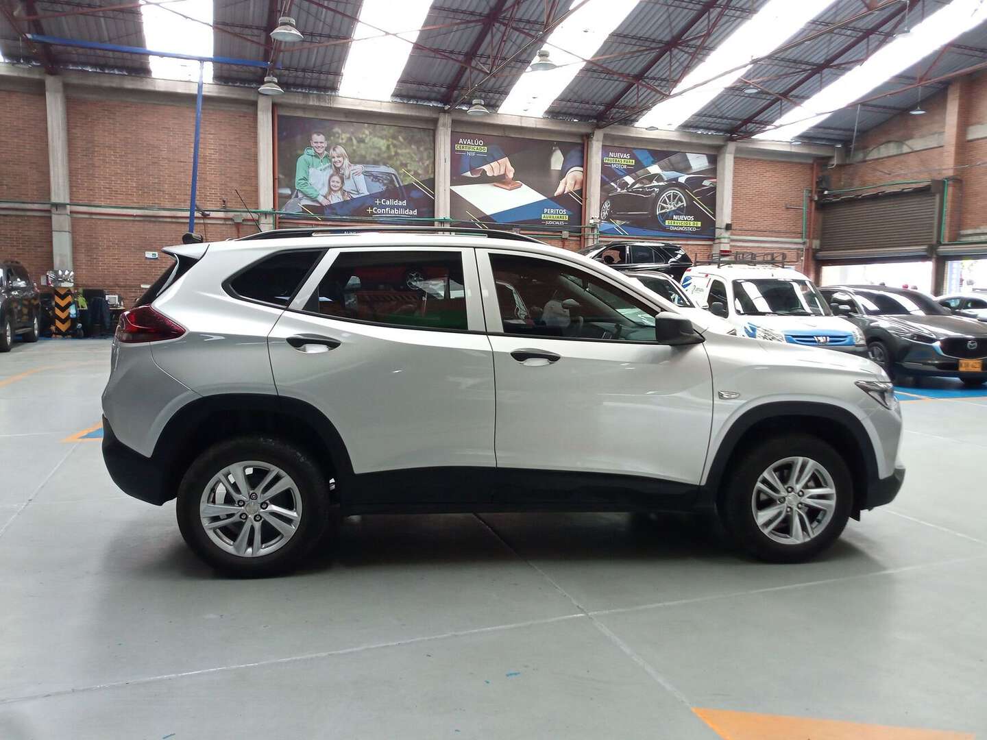 Chevrolet - Tracker - 2023