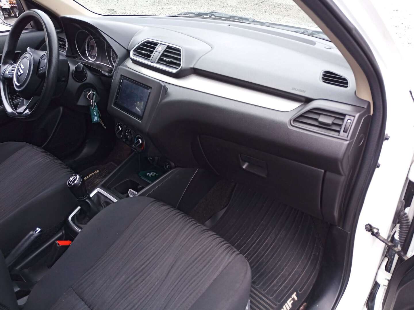 Suzuki - Swift - 2023