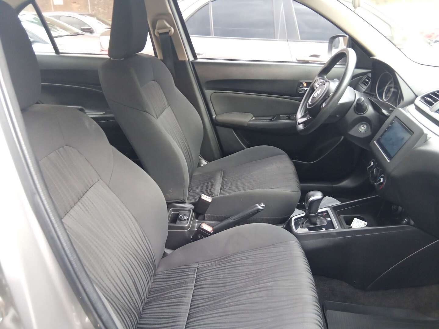 Suzuki - Swift - 2023