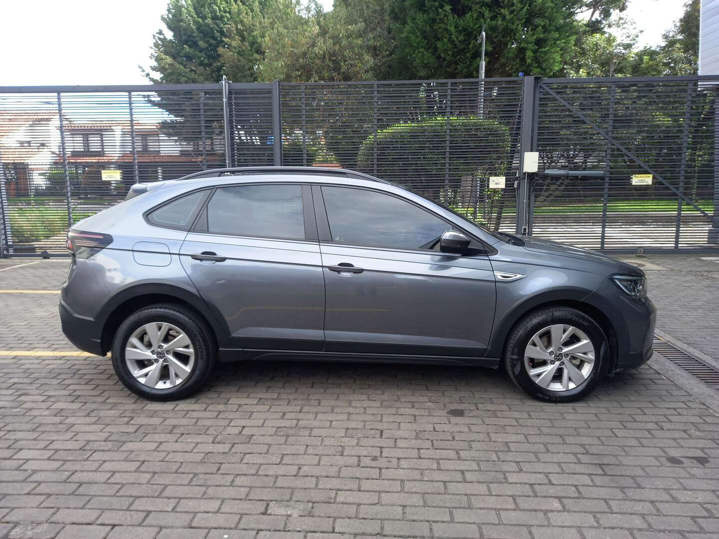 Volkswagen - Nivus - 2024