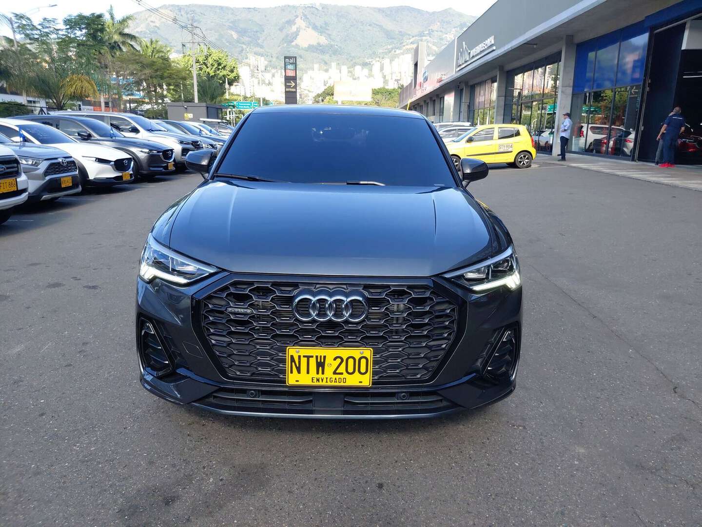 Audi - Q3 - 2024