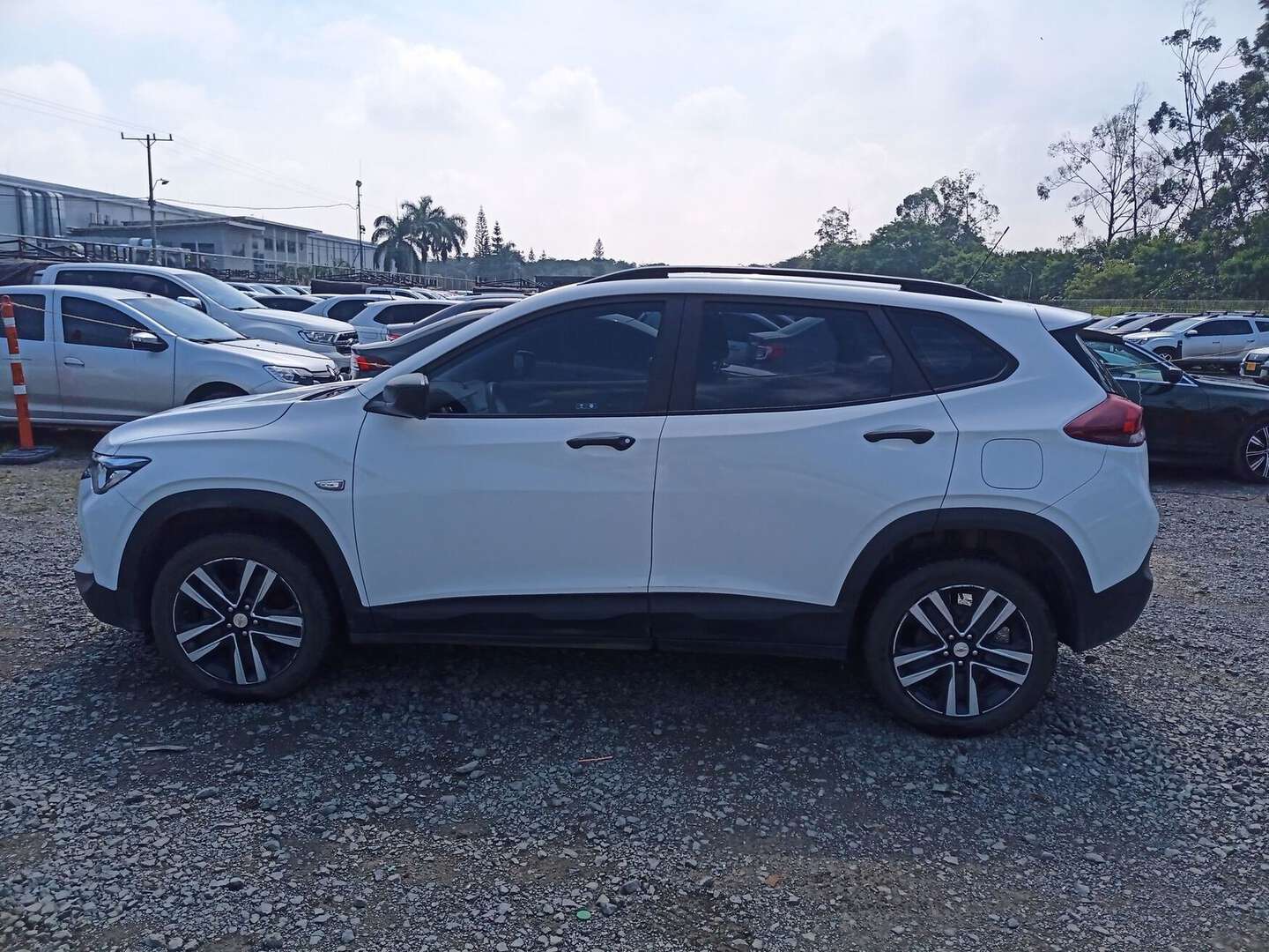 Chevrolet - Tracker - 2025