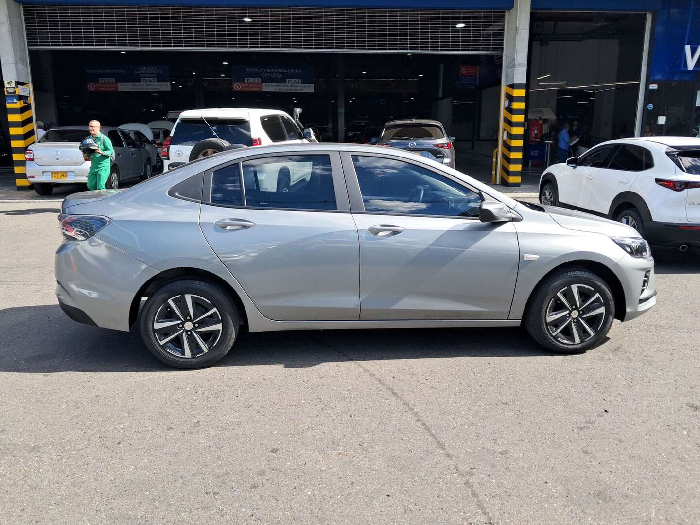 Chevrolet - Onix - 2026