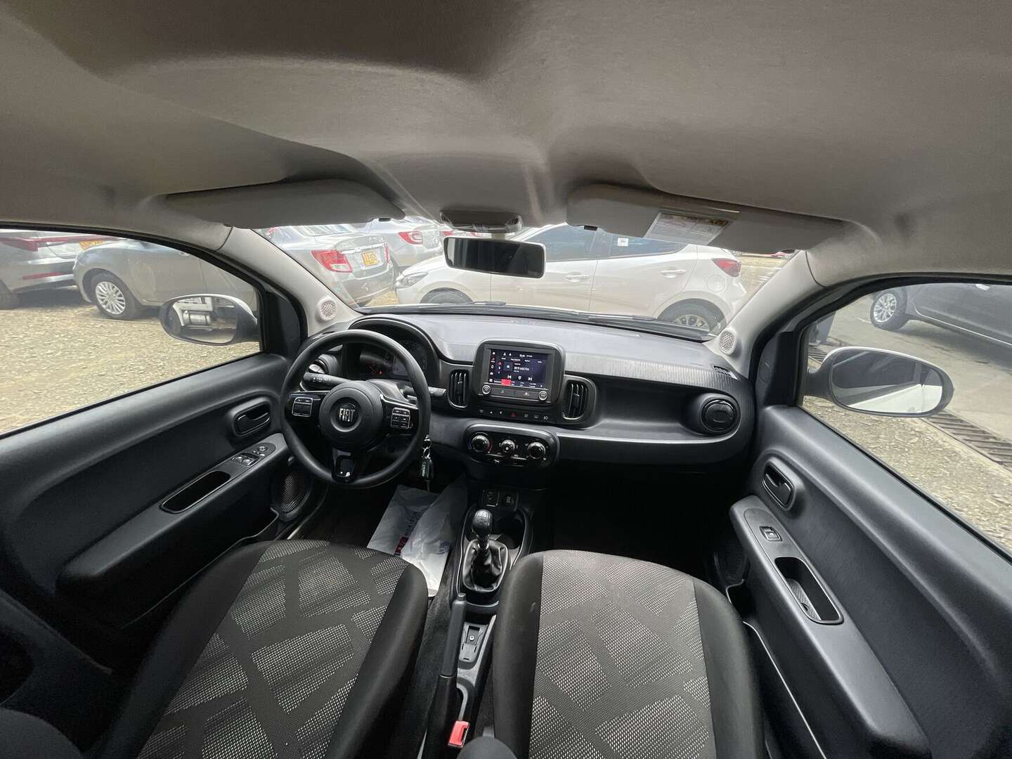Fiat - Mobi - 2024