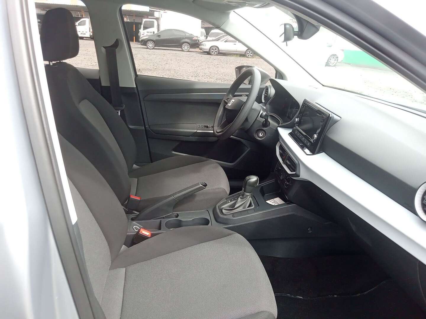 Seat - Arona - 2024