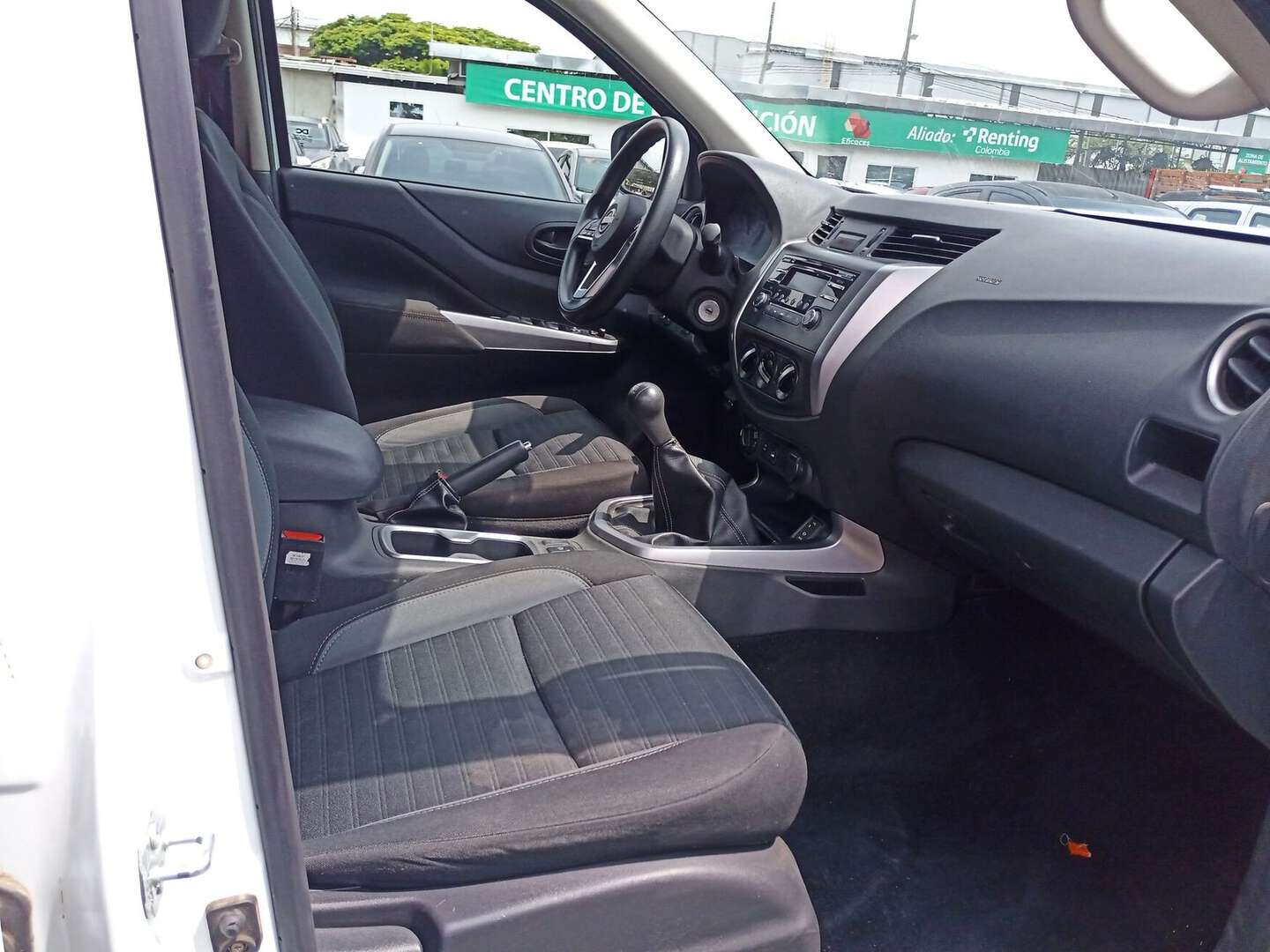Nissan - Frontier - 2025