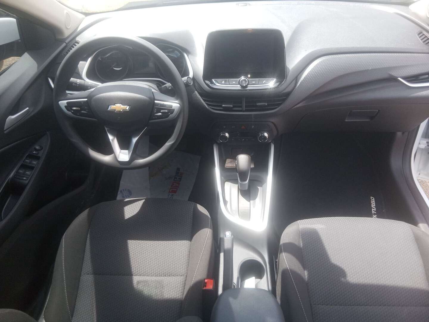 Chevrolet - Onix - 2025