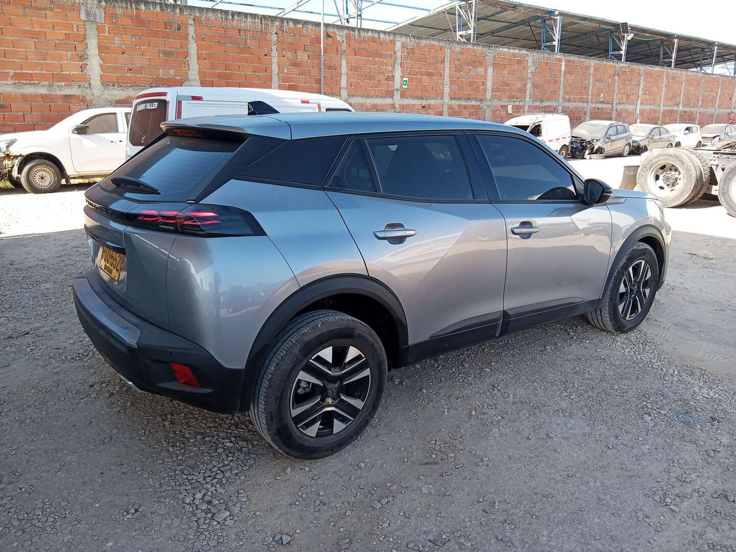 Peugeot - 2008 - 2025