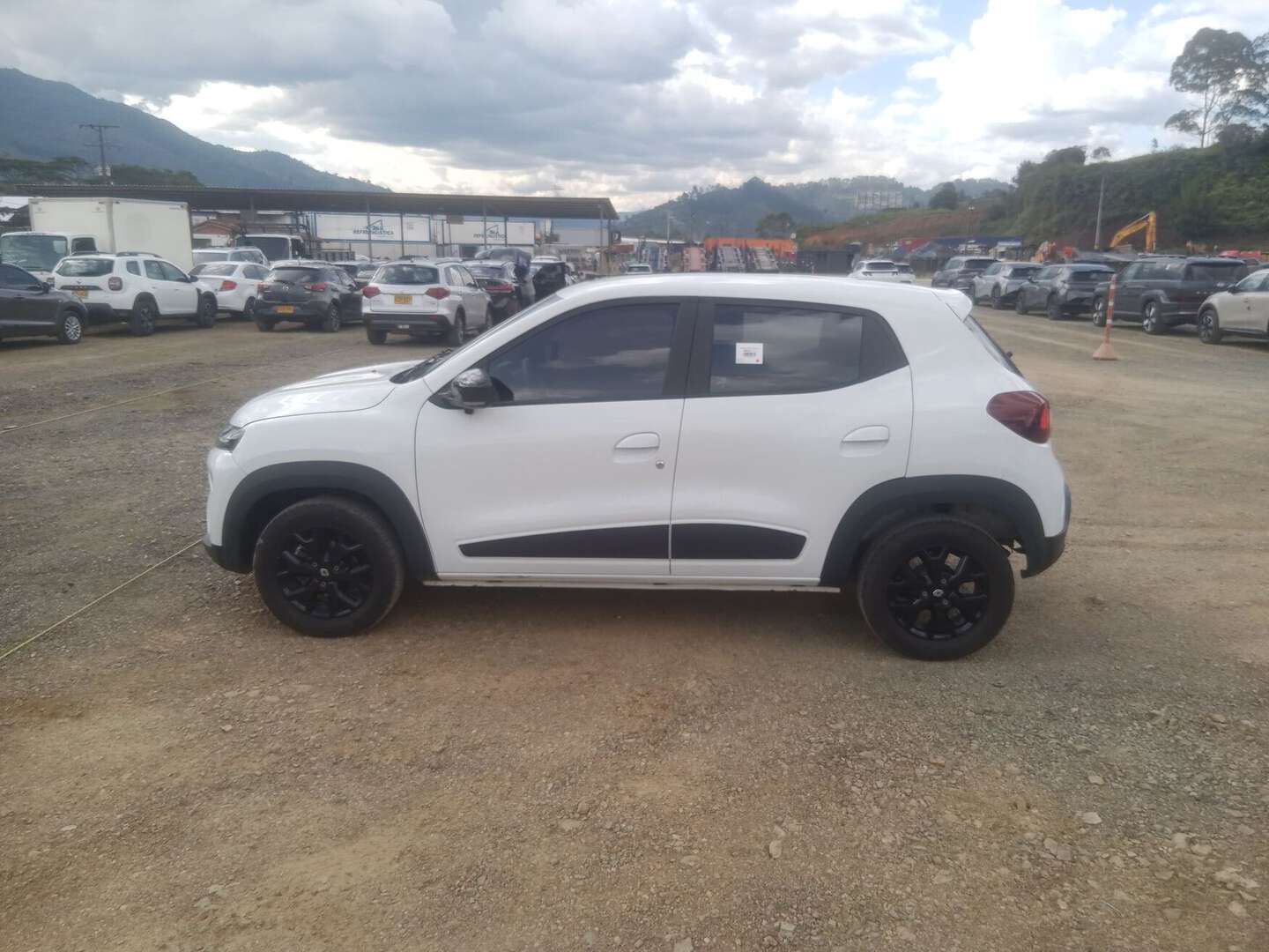Renault - Kwid - 2026
