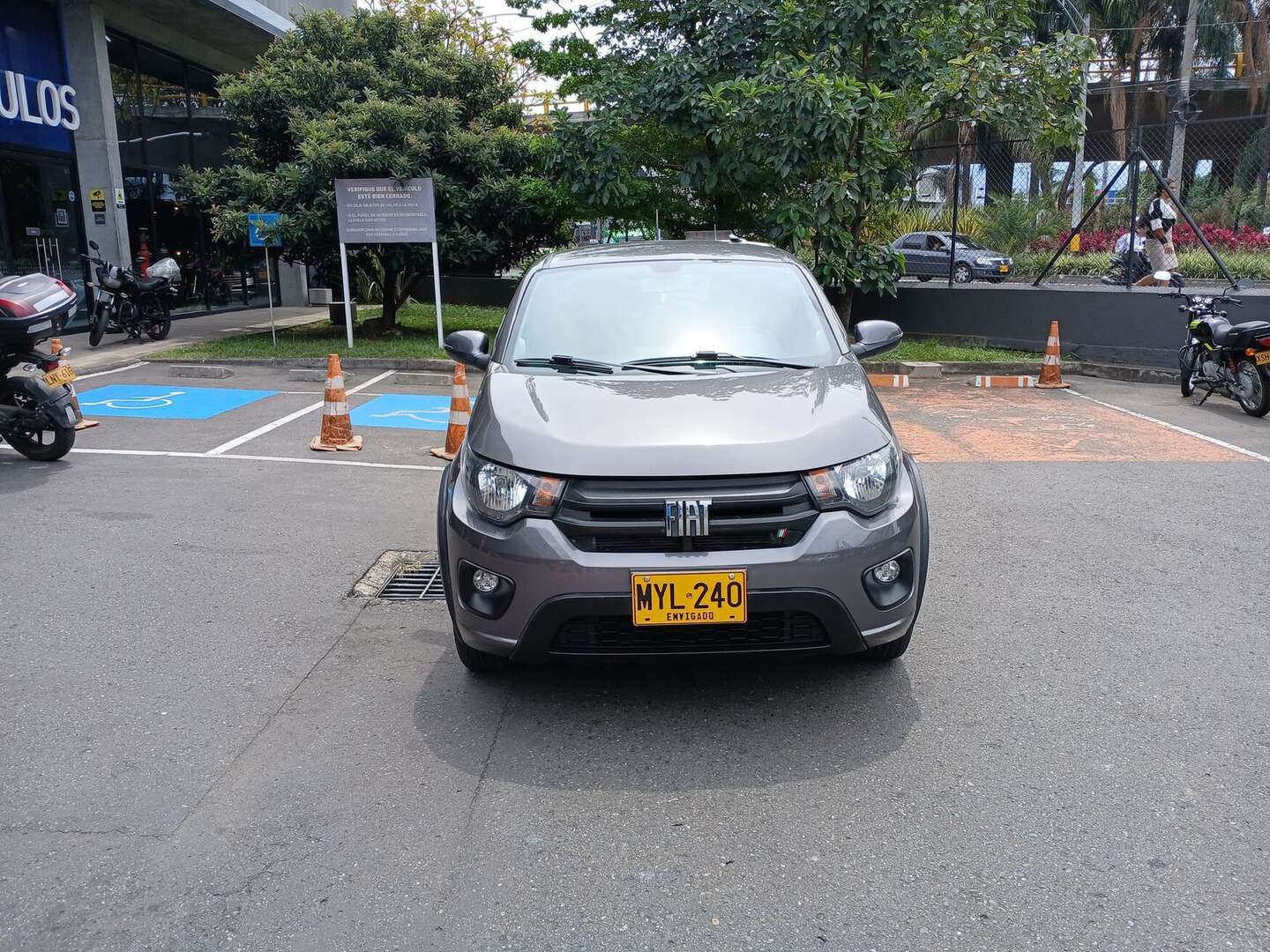 Fiat - Mobi - 2024