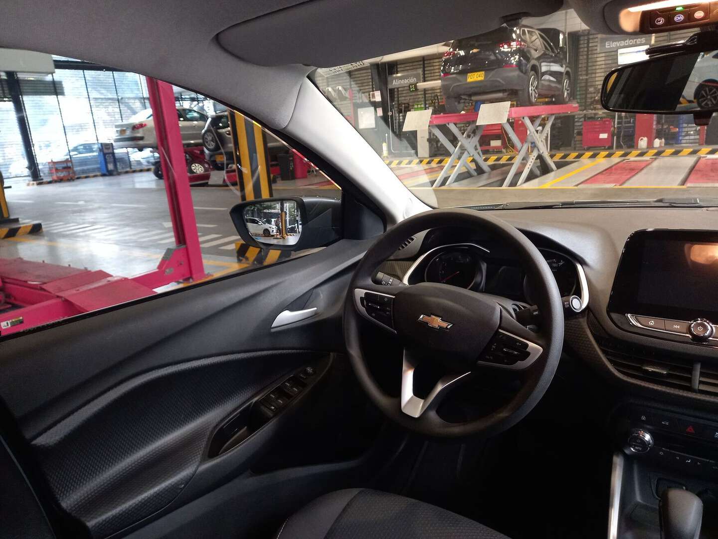 Chevrolet - Onix - 2025