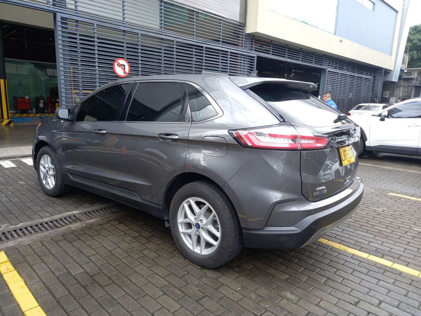 Ford - Edge - 2022