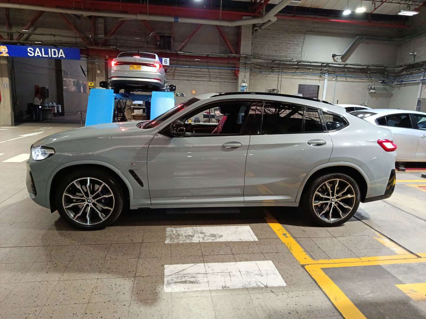 BMW - X4 - 2023