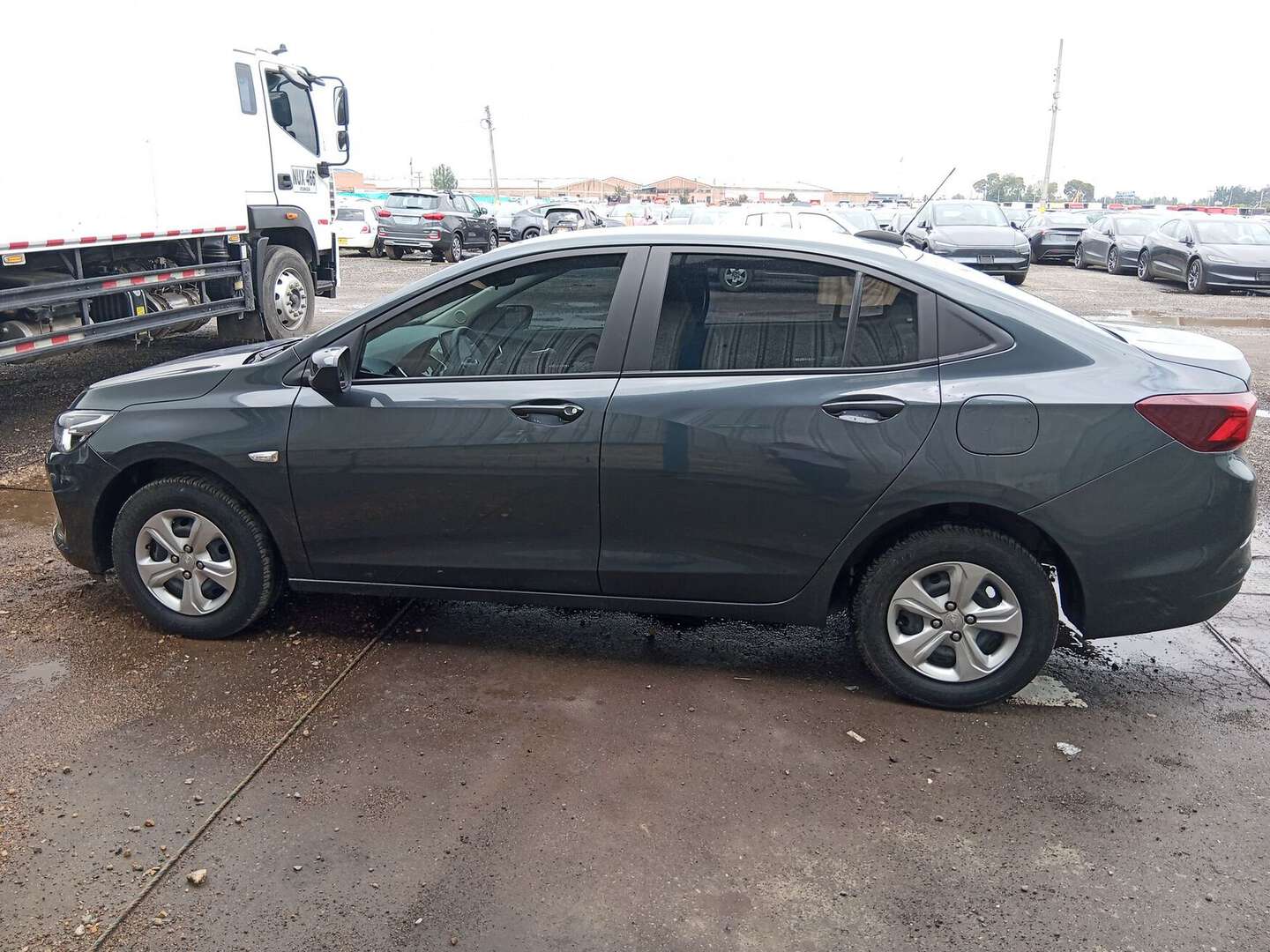Chevrolet - Onix - 2025