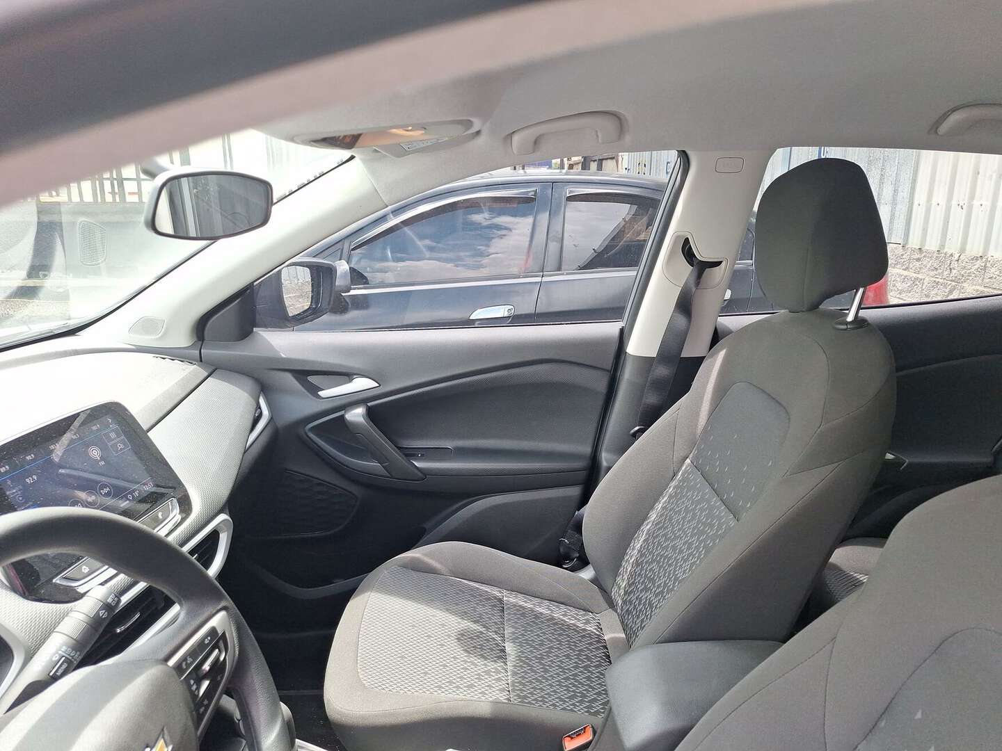 Chevrolet - Tracker - 2025