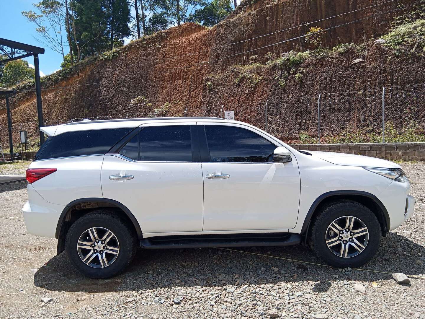 Toyota - Fortuner - 2020