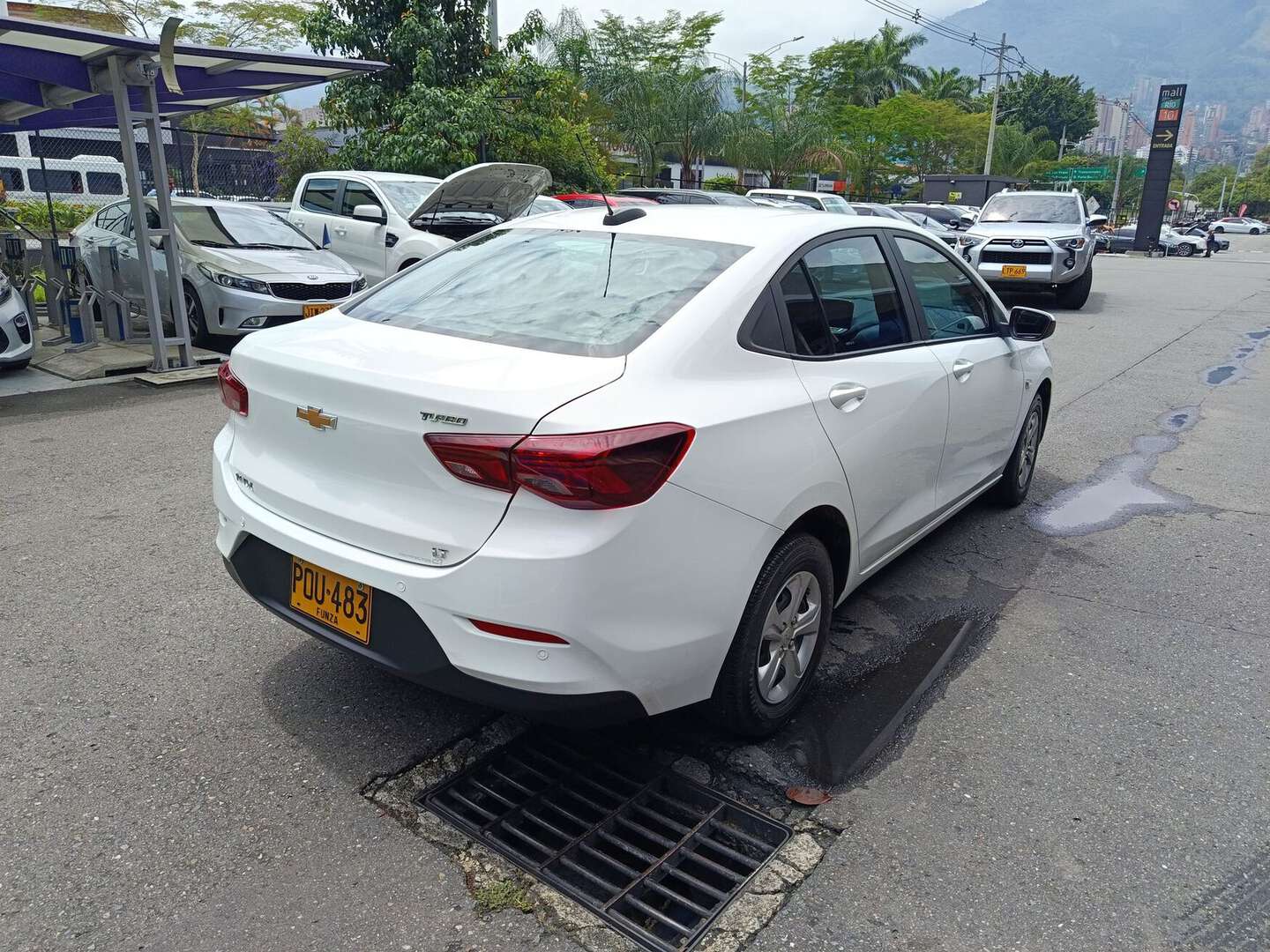Chevrolet - Onix - 2025