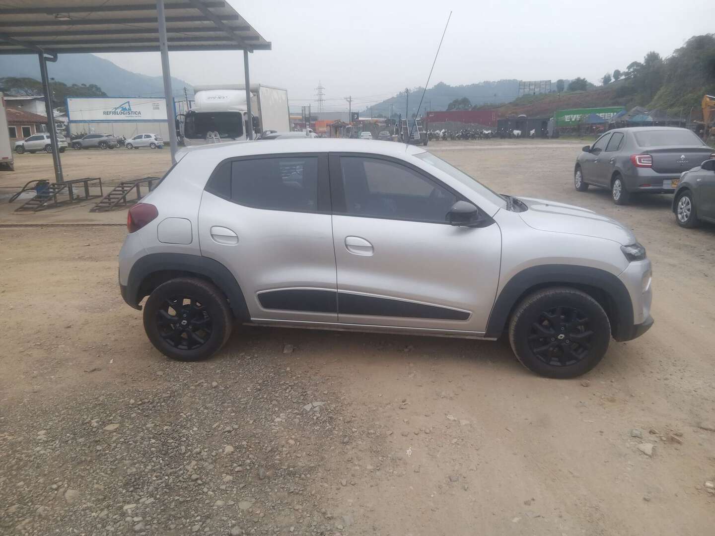 Renault - Kwid - 2026