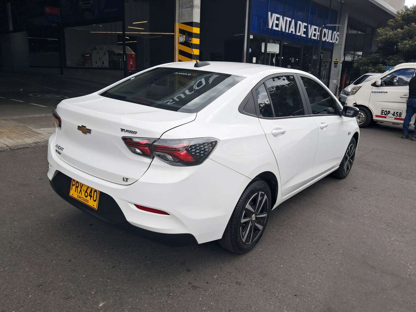 Chevrolet - Onix - 2026