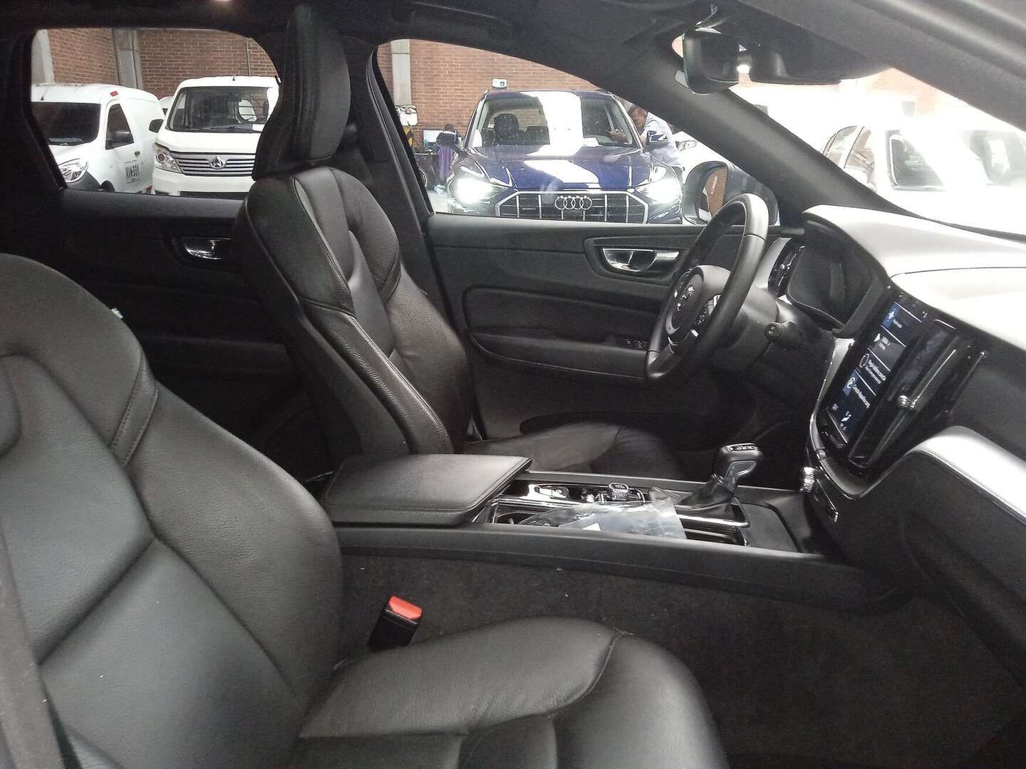 Volvo - XC60 - 2020
