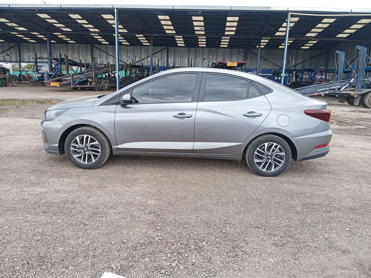 Hyundai - HB20S Accent - 2024