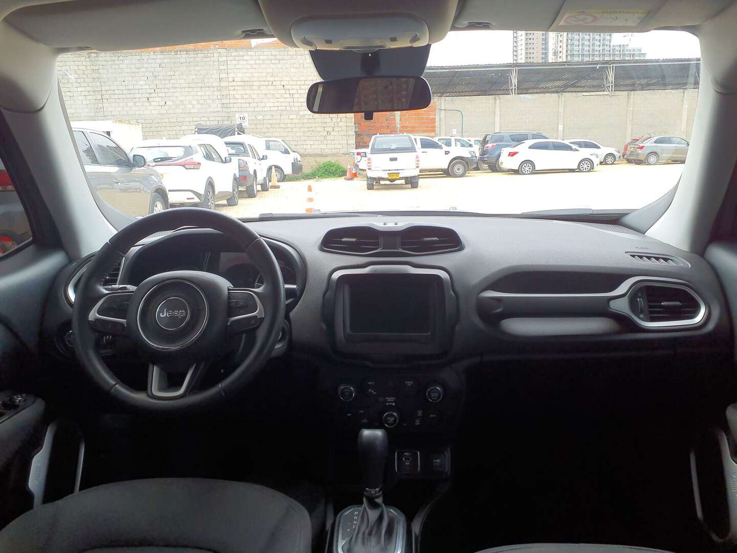 Jeep - Renegade - 2023