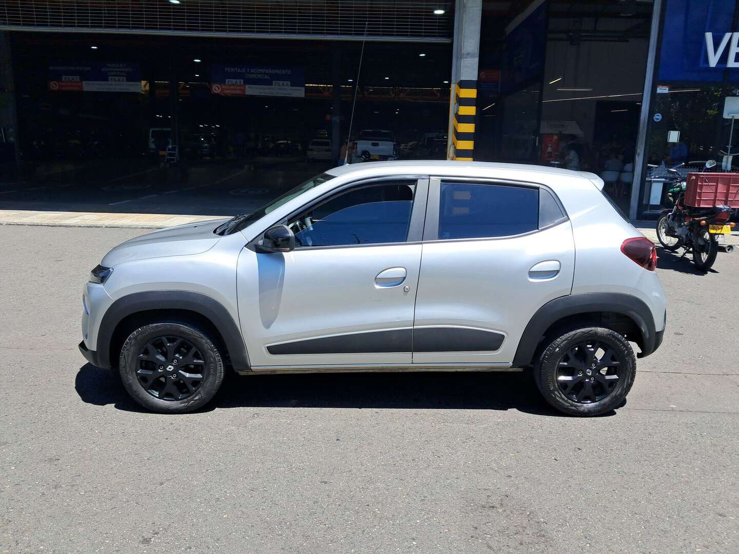 Renault - Kwid - 2026