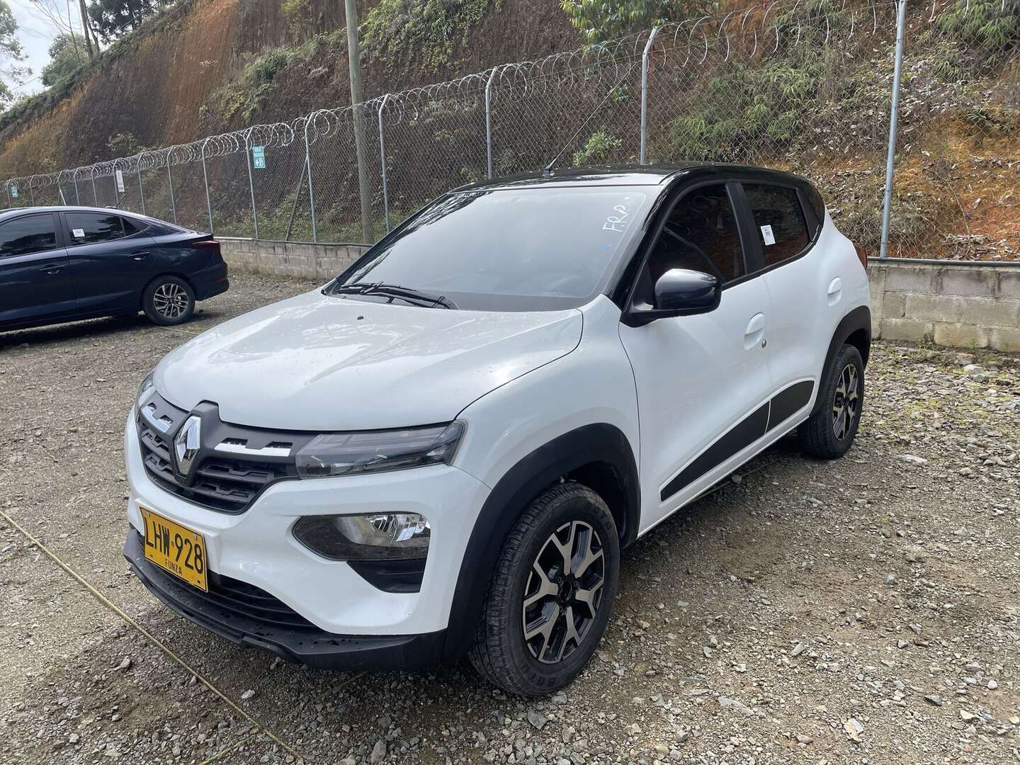 Renault - Kwid - 2023