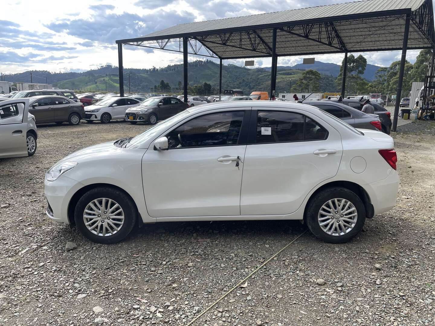 Suzuki - Swift - 2023