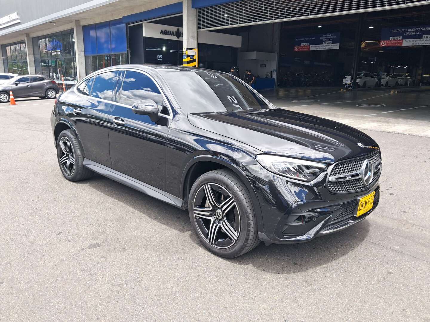 Mercedes Benz - GLC300 - 2026