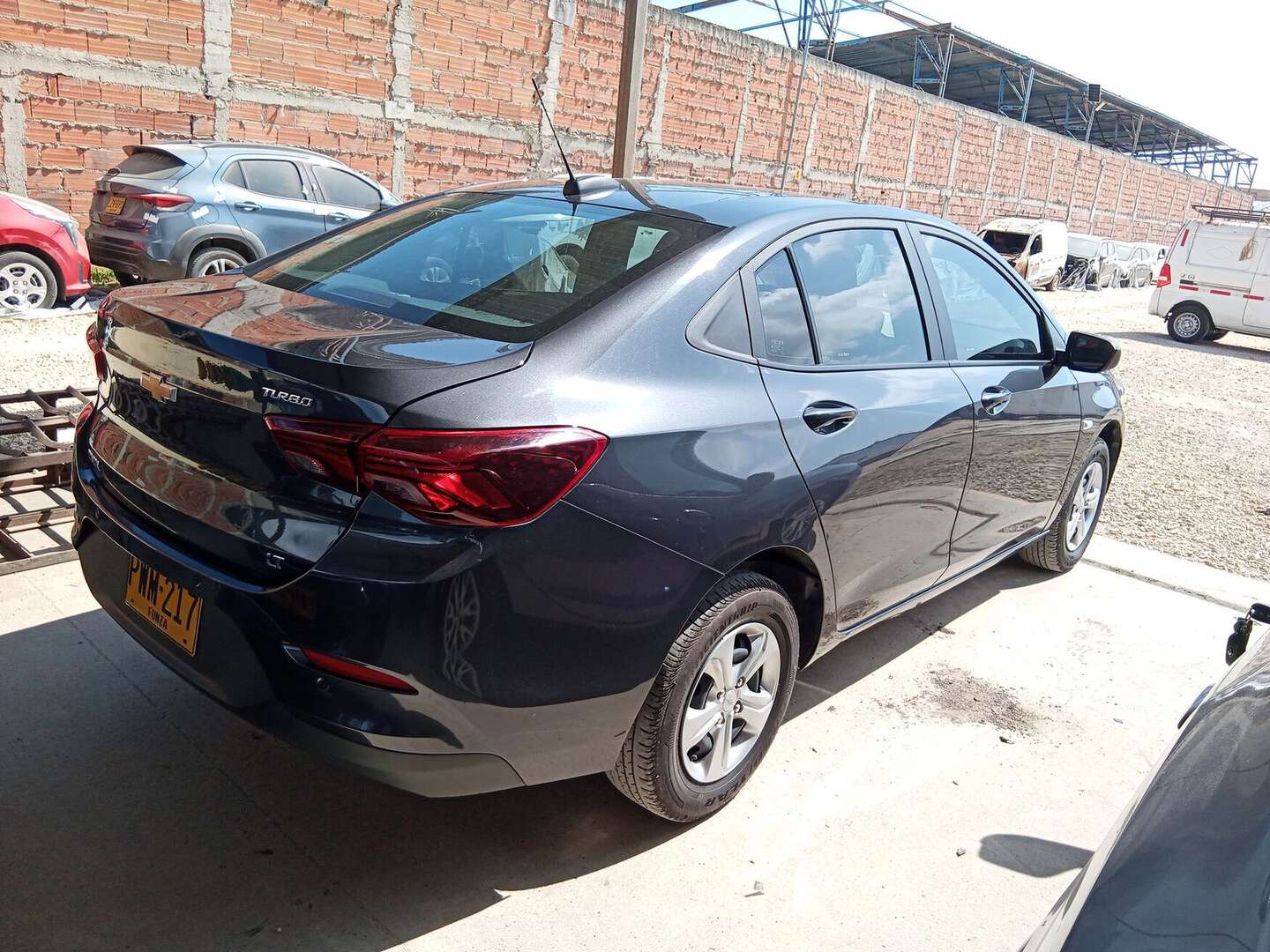 Chevrolet - Onix - 2025