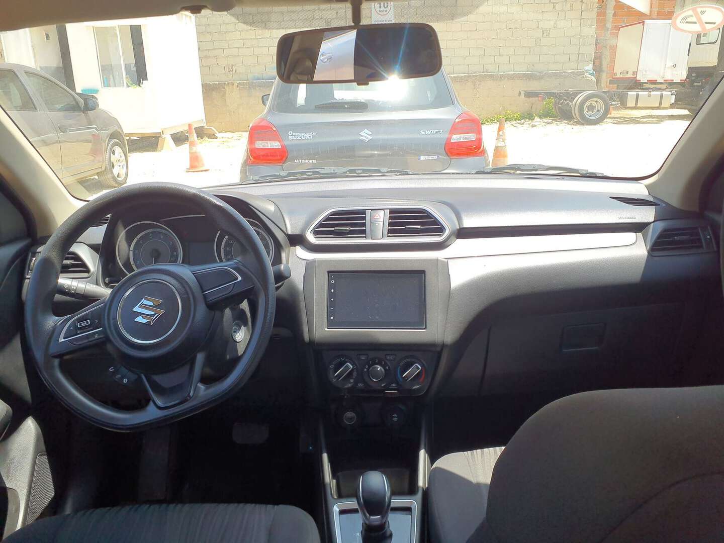 Suzuki - Swift - 2023