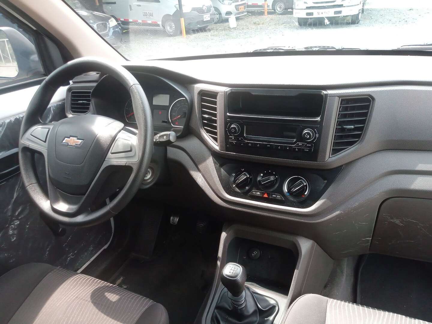 Chevrolet - N400 - 2025