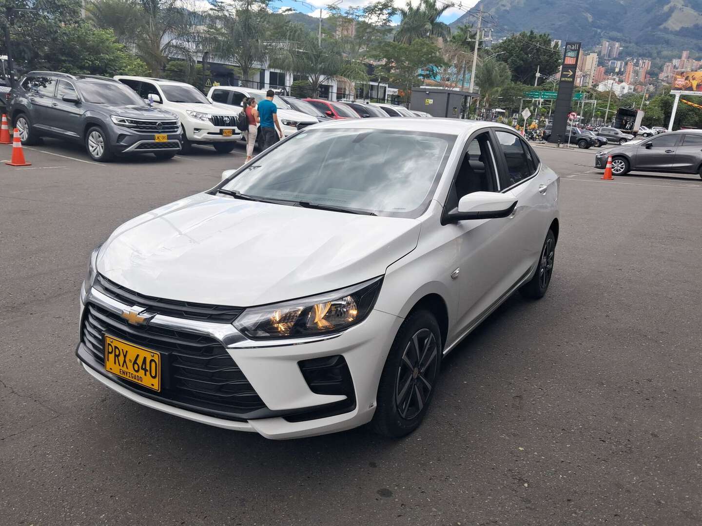 Chevrolet - Onix - 2026