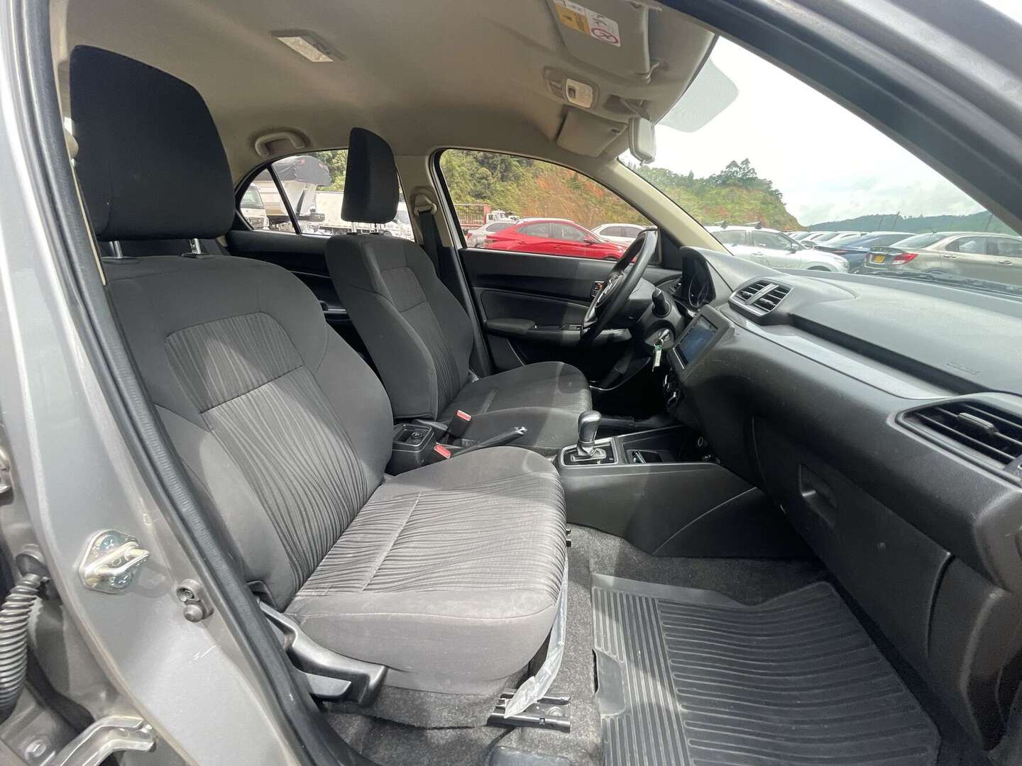 Suzuki - Swift - 2023