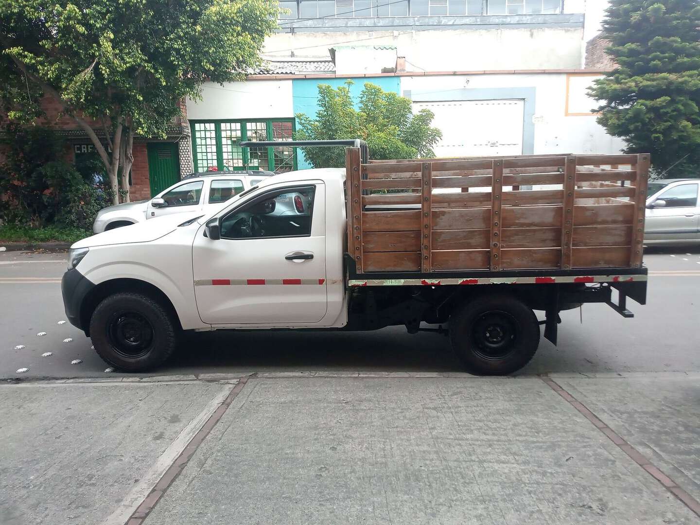 Nissan - Frontier - 2019