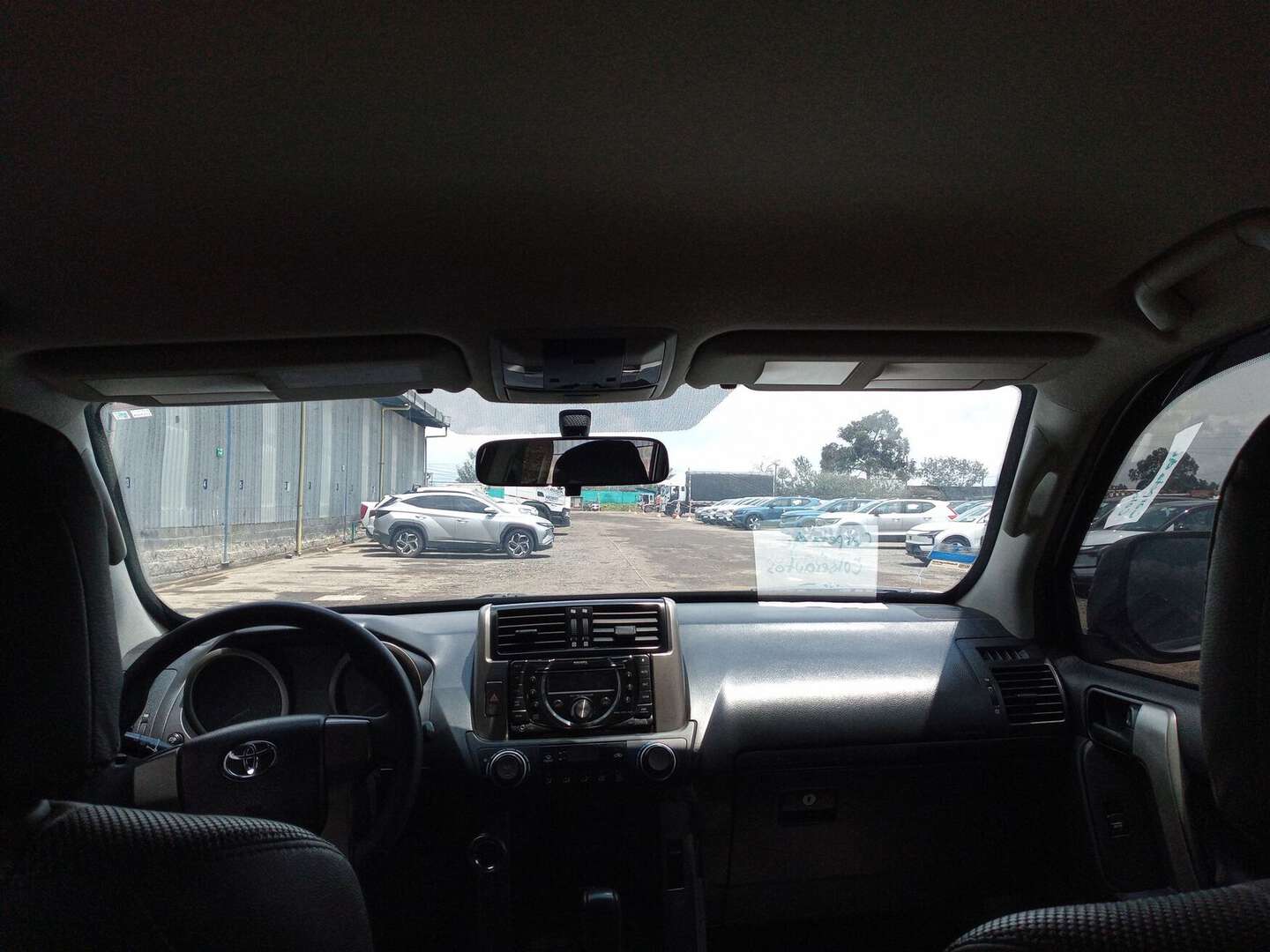 Toyota - Prado - 2011