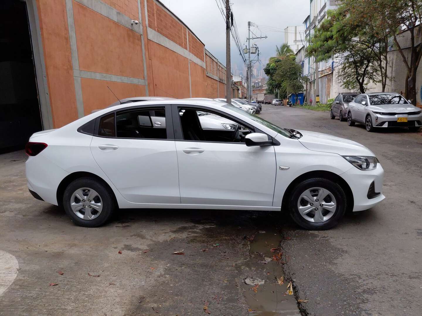 Chevrolet - Onix - 2025