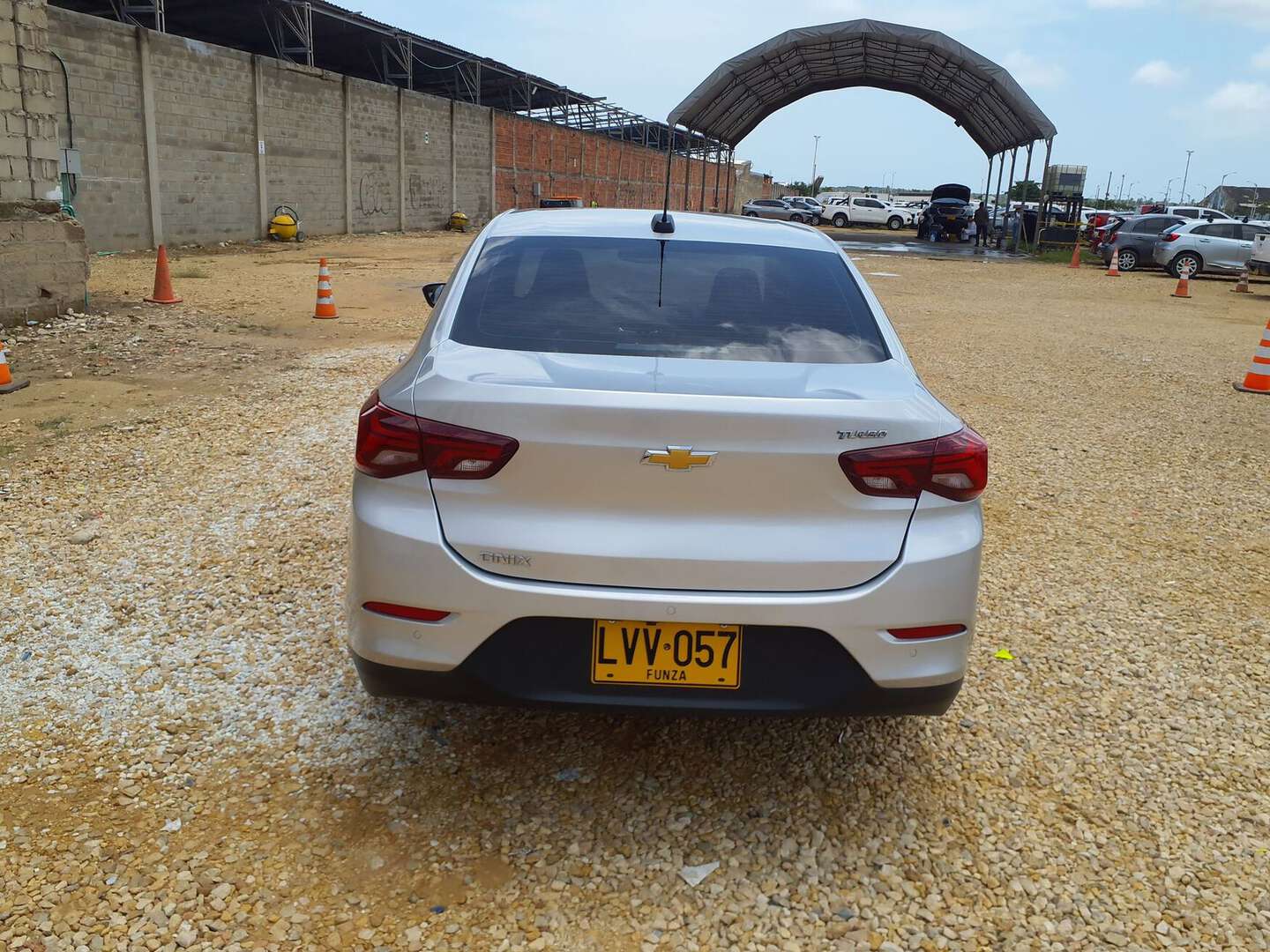 Chevrolet - Onix - 2023
