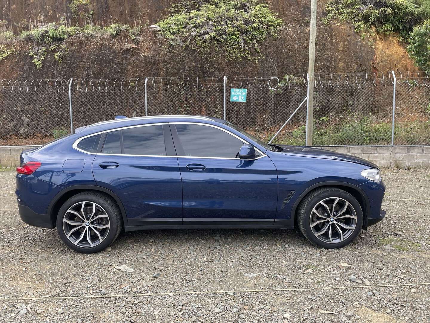 BMW - X4 - 2021