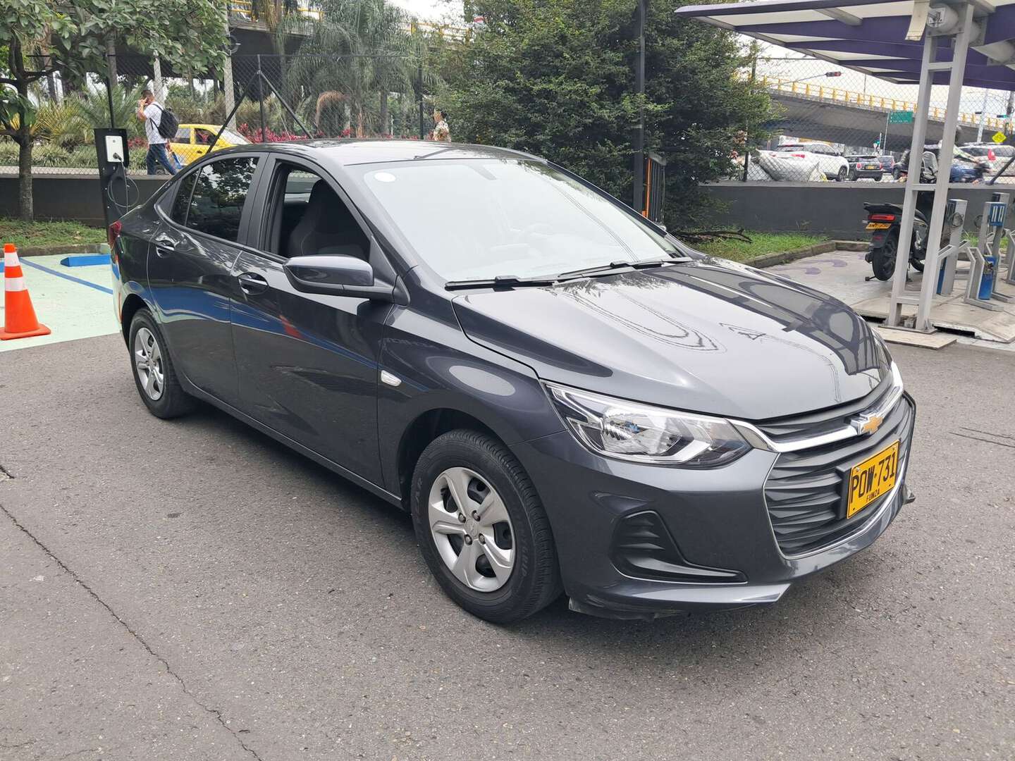 Chevrolet - Onix - 2025