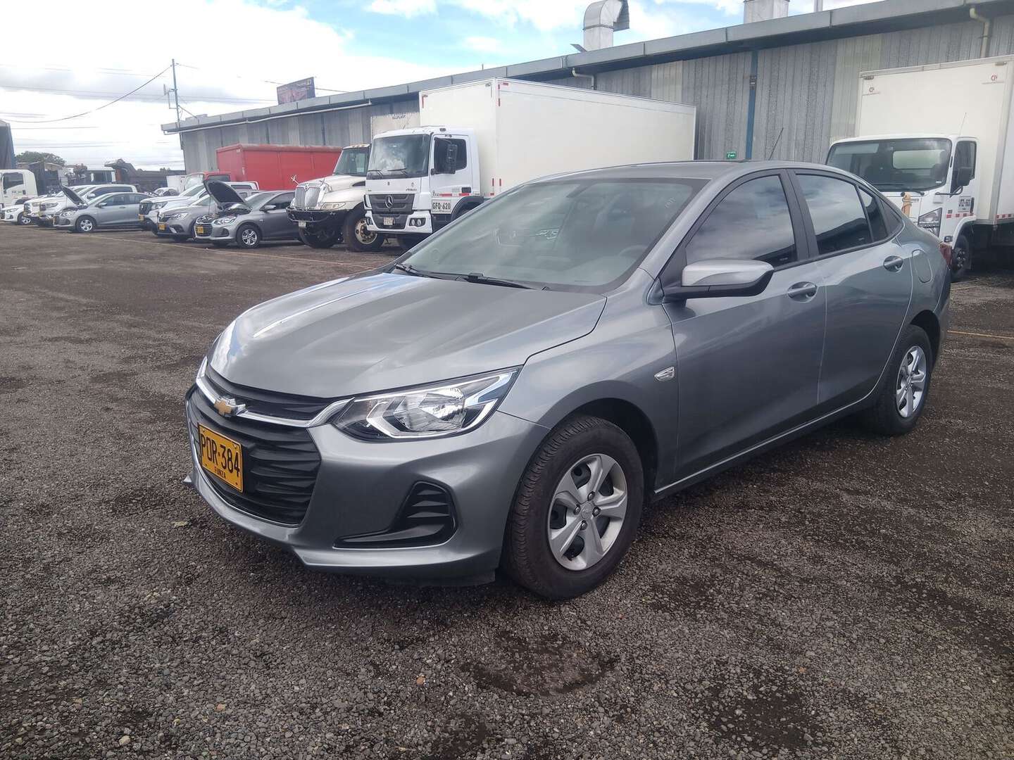Chevrolet - Onix - 2025