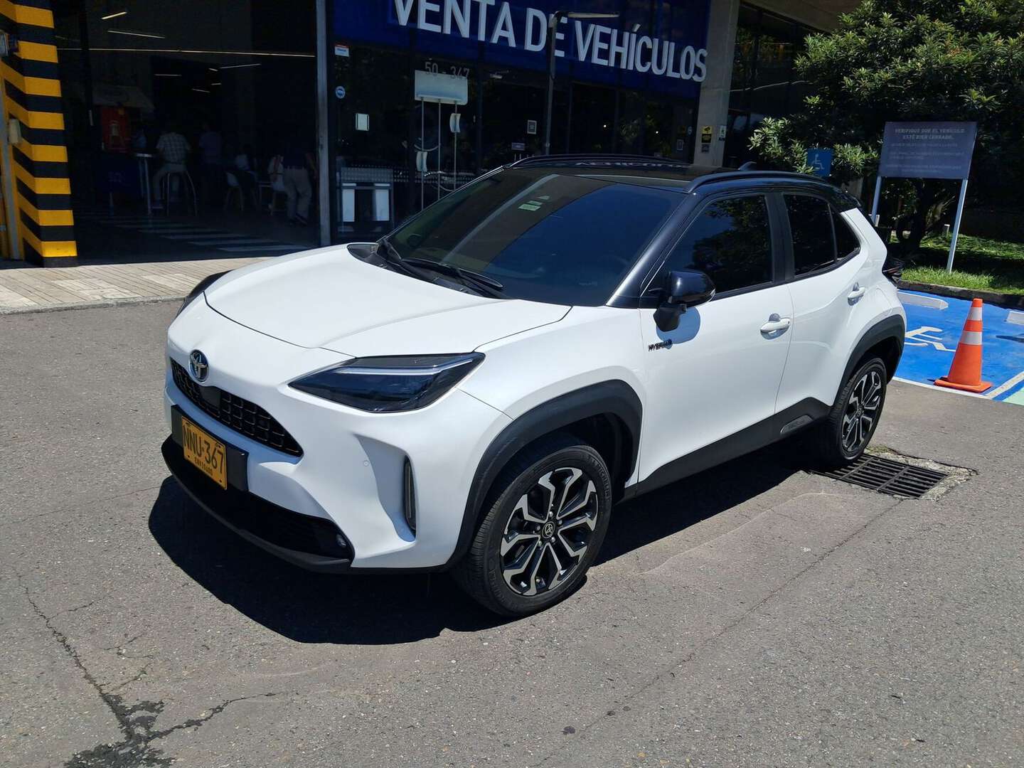 Toyota - Yaris - 2024